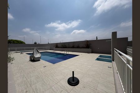 Apartamento para alugar com 37m², 1 quarto e sem vaga Apartamento para alugar com 37m², 1 quarto e sem vagaÁrea comum - Piscina