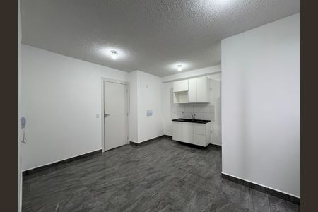 Apartamento para alugar com 37m², 1 quarto e sem vaga Apartamento para alugar com 37m², 1 quarto e sem vagaSala