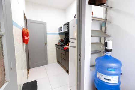 Apartamento à venda com 37m², 1 quarto e sem vagaCozinha e Área de Serviço