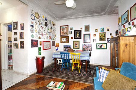 Sala de apartamento para alugar com 3 quartos, 85m² em Moinhos de Vento, Porto Alegre