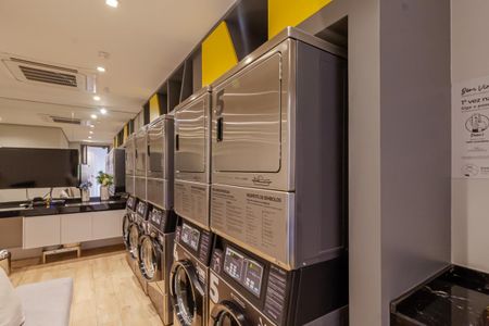 Studio para alugar com 35m², 1 quarto e sem vaga Studio para alugar com 35m², 1 quarto e sem vagaÁrea comum