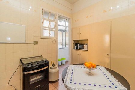 Cozinha de apartamento para alugar com 2 quartos, 121m² em Floresta, Porto Alegre