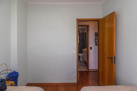 Apartamento à venda com 95m², 3 quartos e 2 vagasquarto 3_4