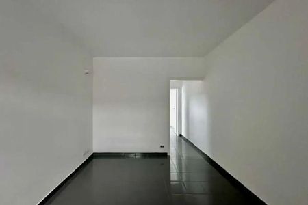 Casa à venda com 3 quartos, 112m² em Vila Congonhas, São Paulo