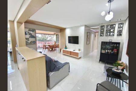 Apartamento à venda com 3 quartos, 112m² em Tatuapé, São Paulo