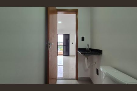 Apartamento à venda com 104m², 2 quartos e 1 vaga Apartamento à venda com 104m², 2 quartos e 1 vagaBanheiro da Suíte