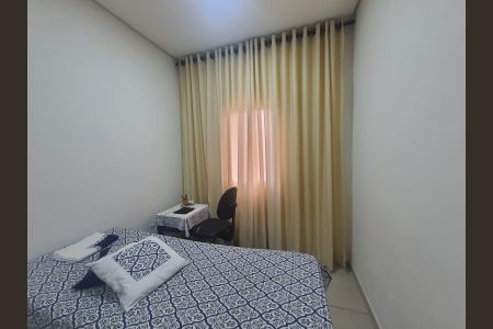 Casa à venda com 3 quartos, 240m² em Jardim Ocara, Santo André