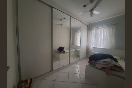 Casa à venda com 3 quartos, 240m² em Jardim Ocara, Santo André