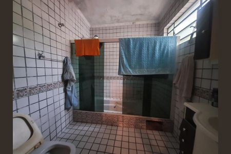 Casa à venda com 2 quartos, 240m² em Vila Alice, Santo André