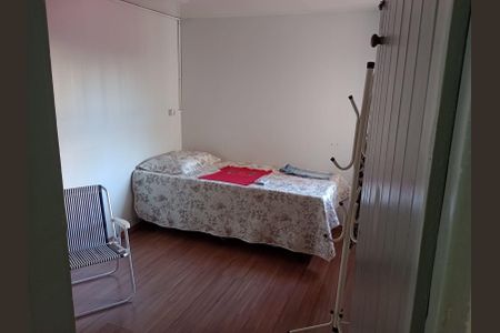 Casa à venda com 3 quartos, 250m² em Jardim Stella, Santo André