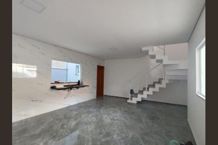 Casa à venda com 3 quartos, 98m² em Vila Eldizia, Santo André