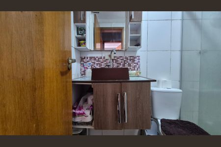 Casa à venda com 67m², 2 quartos e 1 vagaBanheiro 