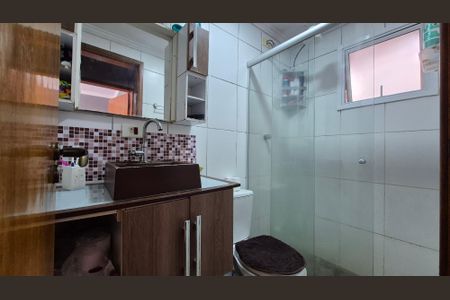 Casa à venda com 67m², 2 quartos e 1 vagaBanheiro 