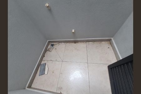 Casa à venda com 90m², 2 quartos e 2 vagas