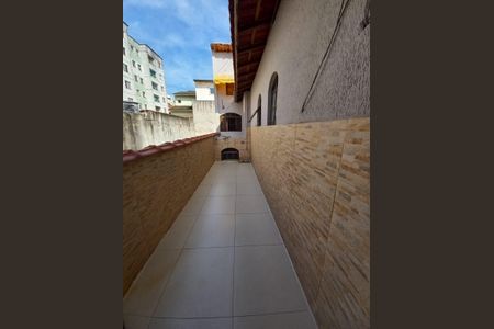 Casa à venda com 220m², 4 quartos e 2 vagas