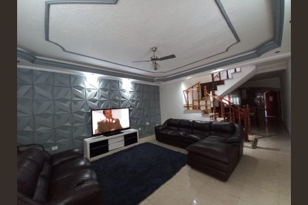 Casa à venda com 4 quartos, 220m² em RP3 (Regiões de Planejamento), Santo André