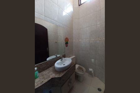 Casa à venda com 4 quartos, 220m² em RP3 (Regiões de Planejamento), Santo André