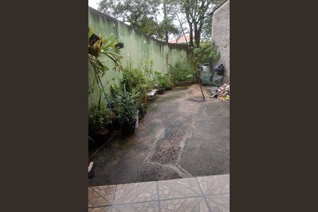 Casa à venda com 2 quartos, 118m² em Vila Junqueira, Santo André