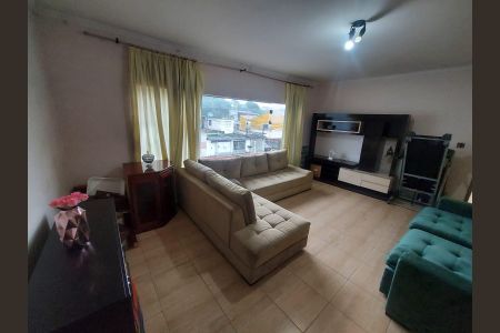 Casa à venda com 2 quartos, 198m² em Vila Linda, Santo André