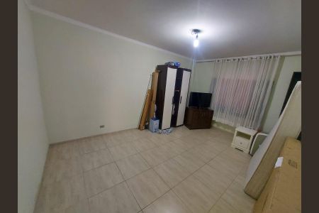 Casa à venda com 2 quartos, 198m² em Vila Linda, Santo André