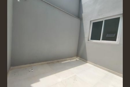 Apartamento à venda com 2 quartos, 43m² em Vila Humaita, Santo André