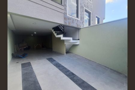 Casa à venda com 132m², 3 quartos e 1 vaga