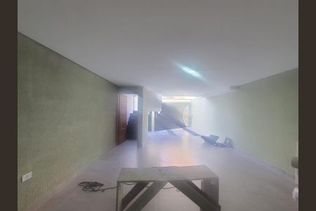 Casa à venda com 132m², 3 quartos e 1 vaga