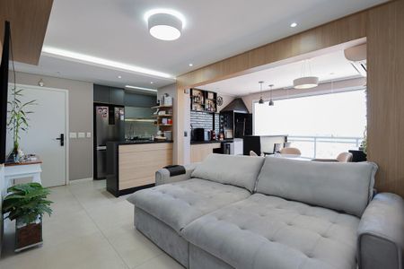 Apartamento à venda com 72m², 2 quartos e 1 vagaSala