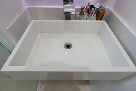 Apartamento à venda com 72m², 2 quartos e 1 vagaBanheiro da suíte