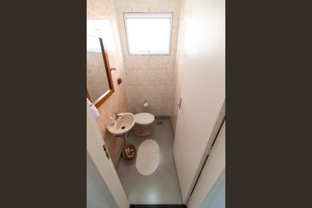 Casa à venda com 200m², 3 quartos e 4 vagasLAVABO