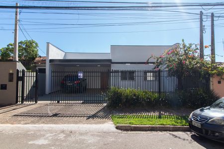 Casa à venda com 200m², 3 quartos e 4 vagasFACHADA