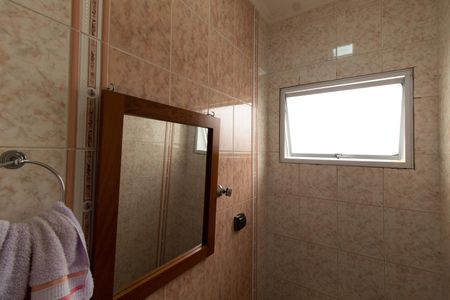 Casa à venda com 200m², 3 quartos e 4 vagasLAVABO