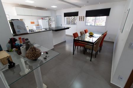 Casa à venda com 200m², 3 quartos e 4 vagasSALA DE JANTAR
