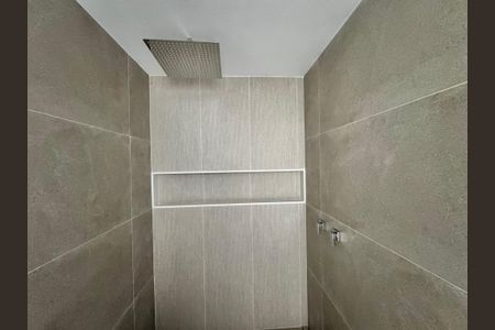 Casa de condomínio à venda com 230m², 3 quartos e 1 vagaSuíte 2 - Banheiro