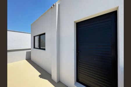 Casa de condomínio à venda com 230m², 3 quartos e 1 vagaTerraço