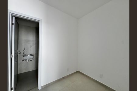 Casa de condomínio à venda com 230m², 3 quartos e 1 vagaÁrea de Serviço - Dependência