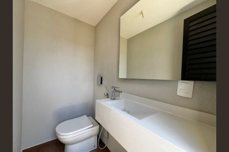Casa de condomínio à venda com 230m², 3 quartos e 1 vagaÁrea externa - Lavabo
