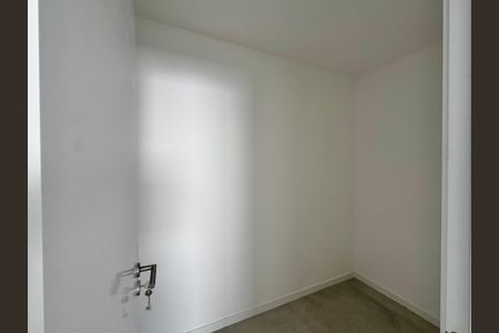 Casa de condomínio à venda com 230m², 3 quartos e 1 vagaSuíte 3 - Closet