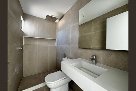 Casa de condomínio à venda com 230m², 3 quartos e 1 vagaBanheiro Social