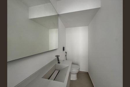 Casa de condomínio à venda com 230m², 3 quartos e 1 vagaLavabo