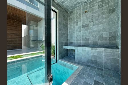 Casa de condomínio à venda com 230m², 3 quartos e 1 vagaÁrea externa - Sauna