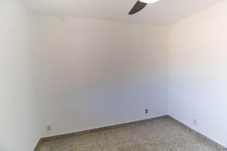 Apartamento para alugar com 90m², 2 quartos e 1 vagaQuarto