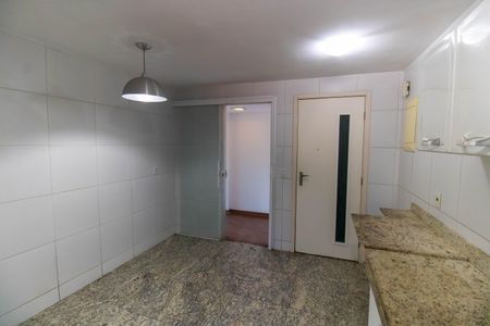 Apartamento para alugar com 90m², 2 quartos e 1 vagaCozinha e Área de Serviço