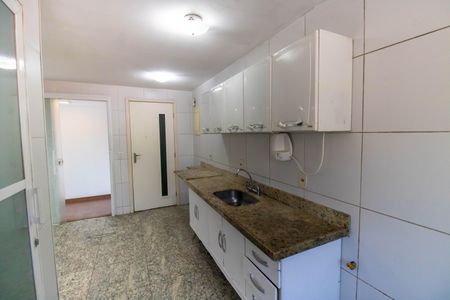 Apartamento para alugar com 90m², 2 quartos e 1 vagaCozinha e Área de Serviço