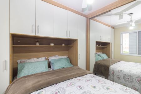 Apartamento à venda com 55m², 3 quartos e 1 vagaQuarto 2