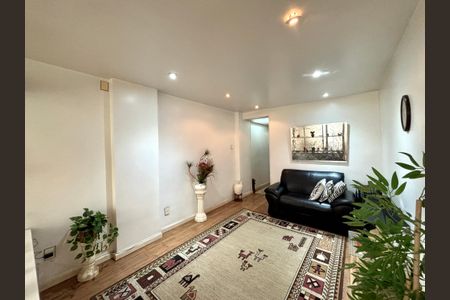 Apartamento à venda com 39m², 1 quarto e sem vaga Apartamento à venda com 39m², 1 quarto e sem vagaSala