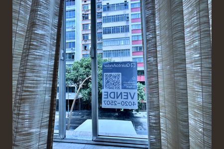 Apartamento à venda com 39m², 1 quarto e sem vaga Apartamento à venda com 39m², 1 quarto e sem vagaPlaca