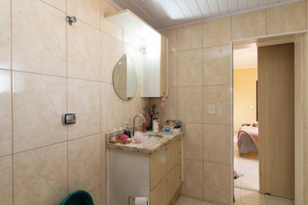 Casa à venda com 150m², 2 quartos e 2 vagas Casa à venda com 150m², 2 quartos e 2 vagasBanheiro da Suíte