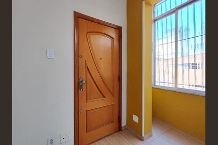 Apartamento para alugar com 65m², 2 quartos e sem vaga Apartamento para alugar com 65m², 2 quartos e sem vagaEntrada
