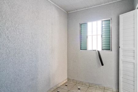 Casa para alugar com 70m², 2 quartos e 1 vagaQuarto 1